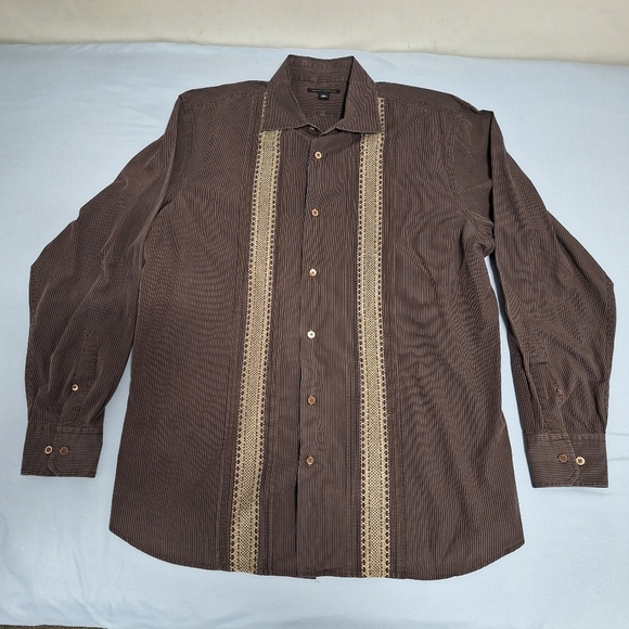 Banana Republic long sleeve button-down men's shirt size large. - Picture 1 of 8